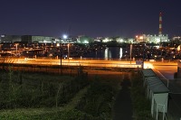 船着場と工場地帯